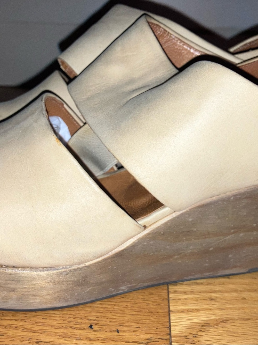 Coclico Neutral Tan Wedge Sandals